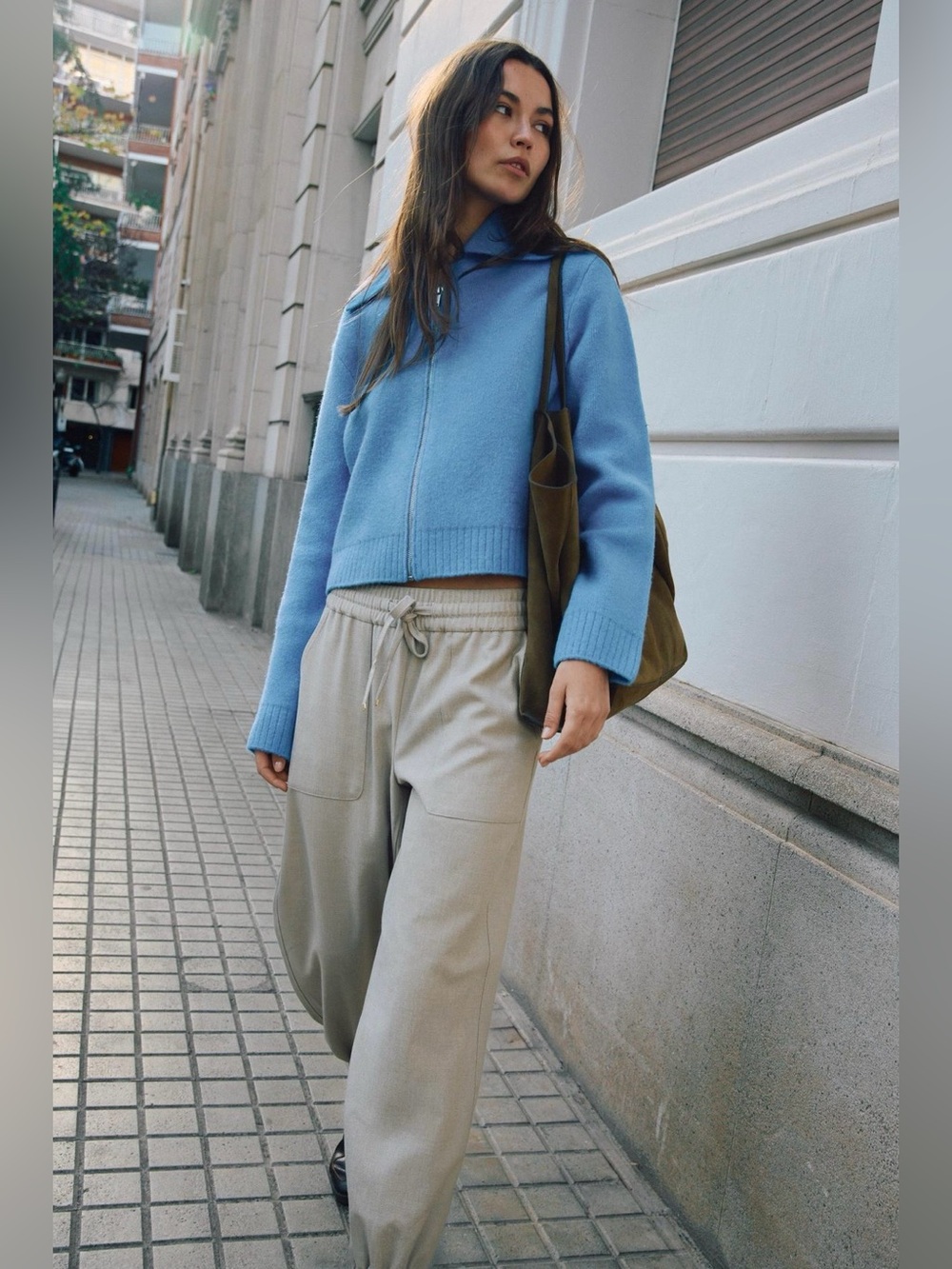 Zara mid-rise cuffed jogger pants